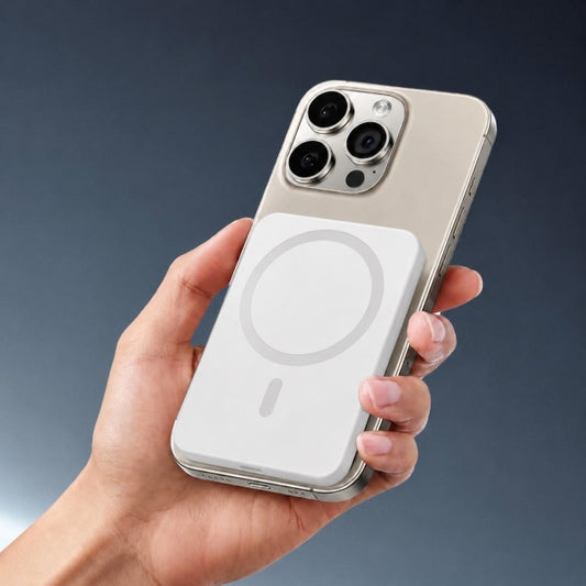 Baterie Externǎ Wireless cu Magnet